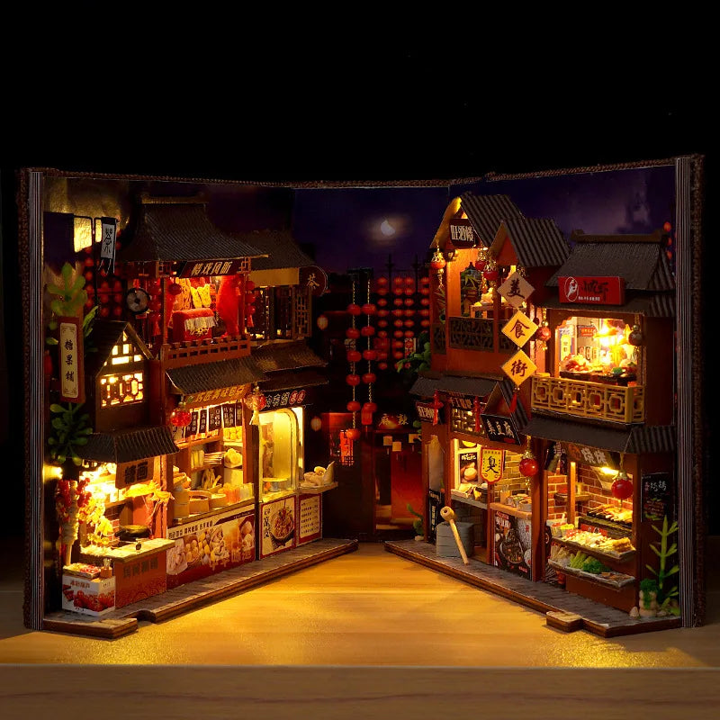 La Ruelle des Lanternes – book nook nocturne miniature